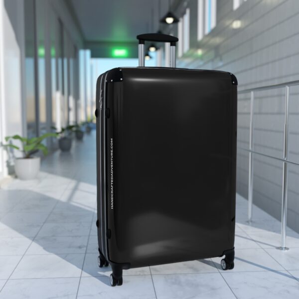 Sleek & Bold: The Ultimate Black Travel Suitcase - Image 5