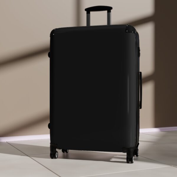 Sleek & Bold: The Ultimate Black Travel Suitcase - Image 8