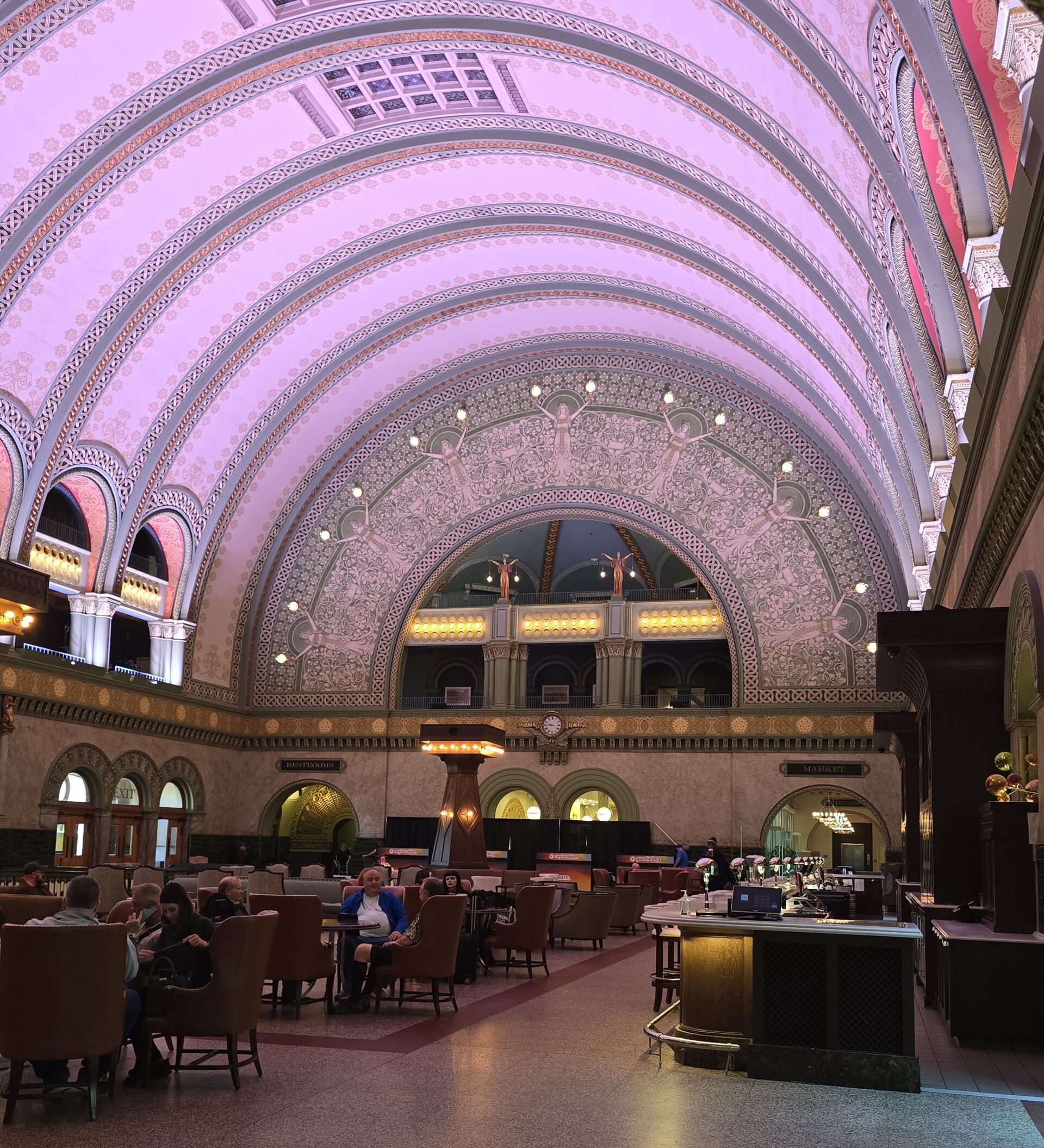 St Louis Union Station Staycation