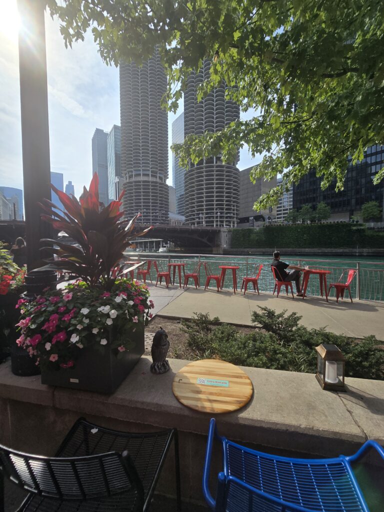 Lunch at the Riverwalk in Chicago