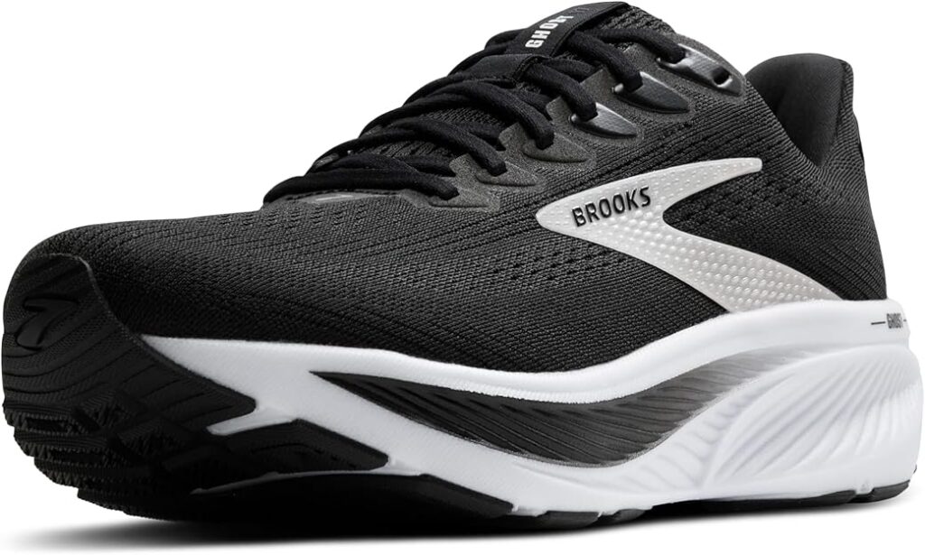 Brooks Ghost, active running shoe for over 40